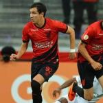 Athletico-PR bate Goiás na estreia do Brasileiro