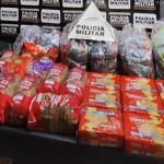 Homem é preso após encher carrinho de compras e sair correndo de supermercado em MG
