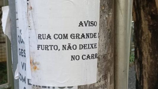 Furtos acontecem na rua Martinho Campos, no bairro Cruzeiro, região Centro-Sul de Belo Horizonte