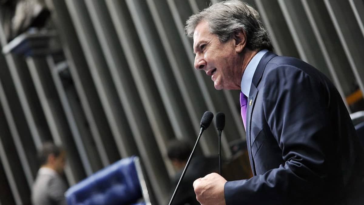 Em sessão no STF, Fachin vota por condenar Collor a 33 anos de prisão