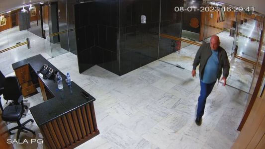 G. Dias reconheceu em mensagem para Abin em 8/1: "Vamos ter problemas".