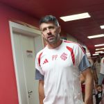 O que disse Pezzolano sobre reforços no Inter após derrota na estreia do Brasileirão