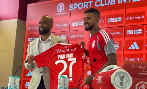 Diretor executivo do Inter, Fabinho Soldado apresenta Paulinho Paula