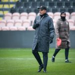 Corinthians anuncia demissão de técnico após empate no Brasileirão Feminino