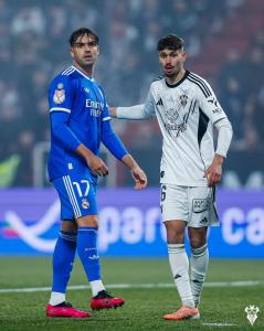 Real Madrid e Albacete se enfrentaram nesta quarta-feira (14)