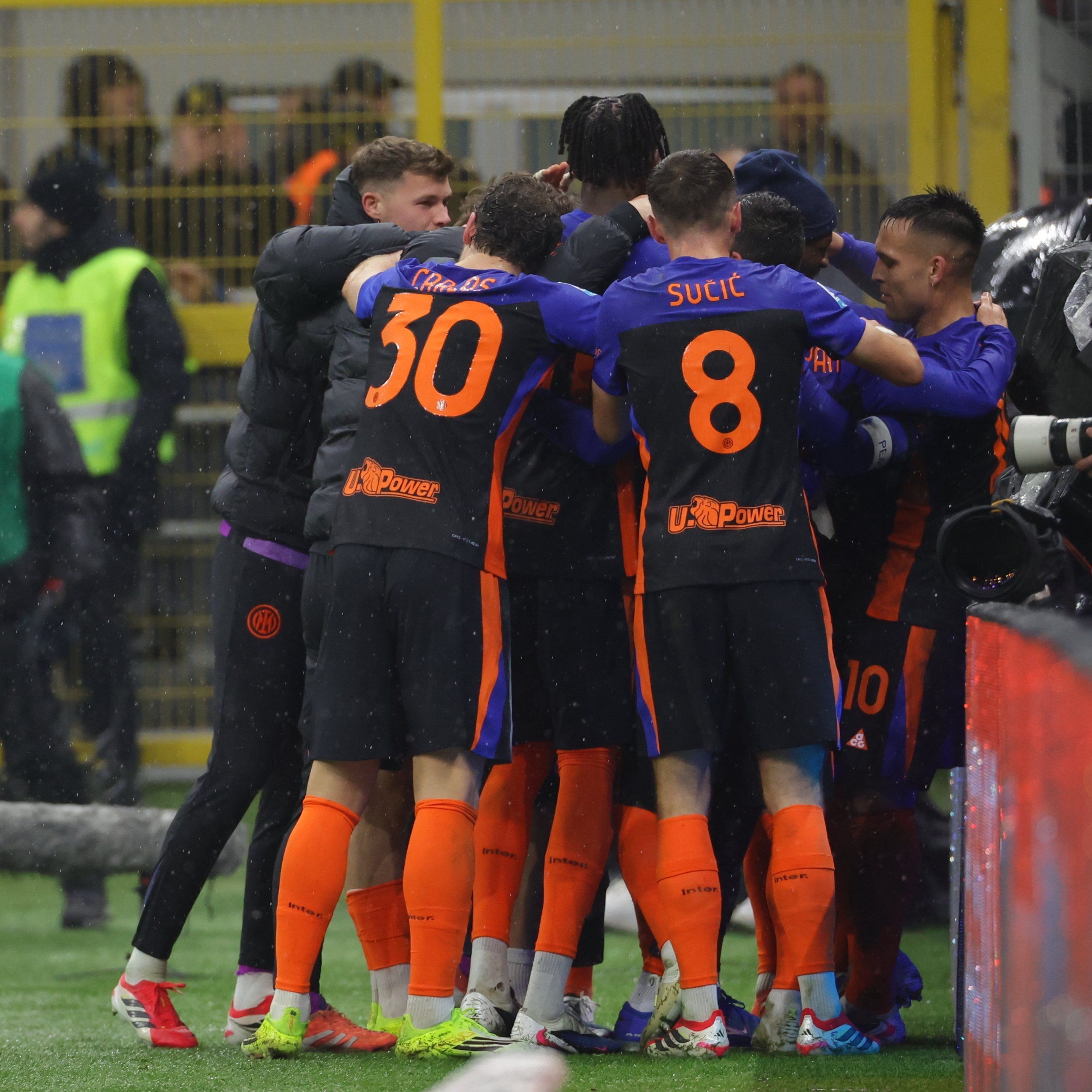 Internazionale leva susto, mas reage e atropela Pisa pelo Campeonato Italiano