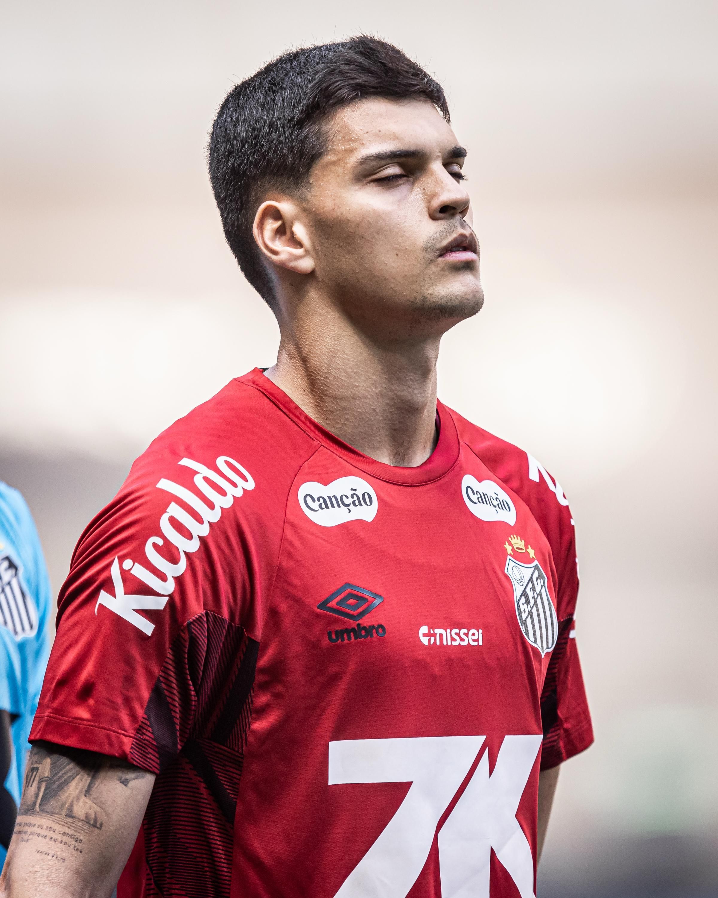 Brazão, do Santos, poderá jogar contra o São Paulo? Entenda protocolo de concussão