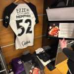 Corinthians homenageia Memphis por recorde com seleção da Holanda