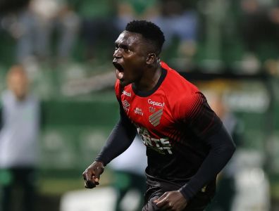 Kevin Viveros é o principal jogador do Athletico-PR em 2025