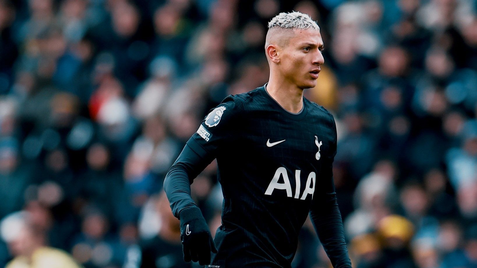 Richarlison sofre lesão e vira desfalque no Tottenham; veja tempo de recuperação