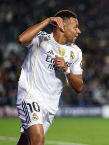 Mbappé foi o grande nome do Real Madrid na partida desta terça-feira (30) contra o Kairat, do Cazaquistão