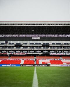 Estádio Rodrigo Paz Delgado, em Quito, será o palco do jogo entre LDU e Palmeiras