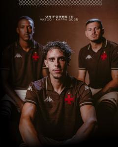 Nova camisa do Vasco lançada em parceira com a Kappa