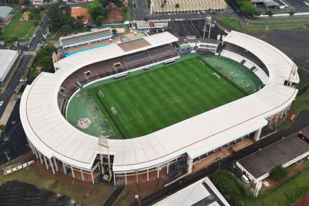 Arena Fonte Luminosa, em Araraquara (SP), recebe Ferroviária x Athletico