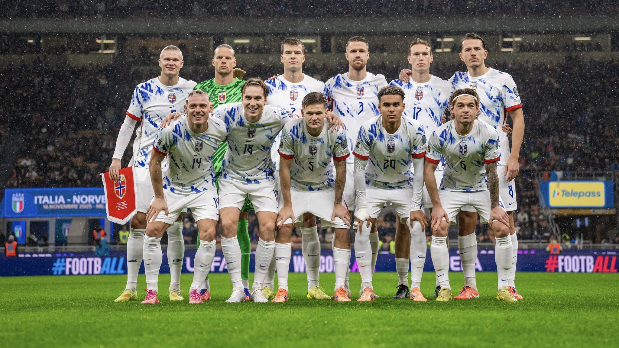 Haaland iguala recorde e classifica Noruega à Copa do Mundo após 28 anos