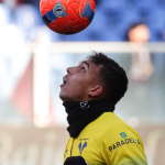 Napoli desembolsa mais de R$ 100 milhões e anuncia atacante ex-Corinthians