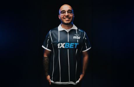Agora, 1xBet também estampará camisa da equipe de VALORANT do MIBR; Sacy é um dos embaixadores