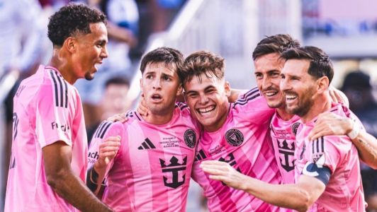 Inter Miami comemora gol sobre o Vancouver Whitecaps, pela MLS