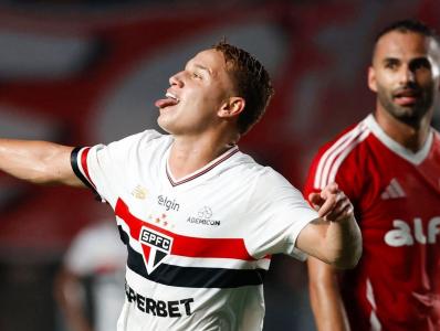 Maik fez um dos gols do São Paulo contra o Inter na Vila Belmiro