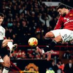 Manchester United sofre gol no fim e empata com West Ham pela Premier League