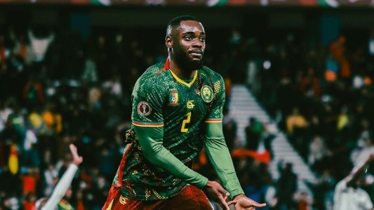 Tchamadeu, de Camarões, comemora gol na Copa Africana de Nações