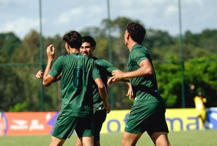 Coritiba foi muito superior ao seu adversário no segundo jogo pela Copinha