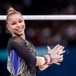 'Achei que tinha perdido os dentes', relata Flávia Saraiva após queda na ginástica em Paris