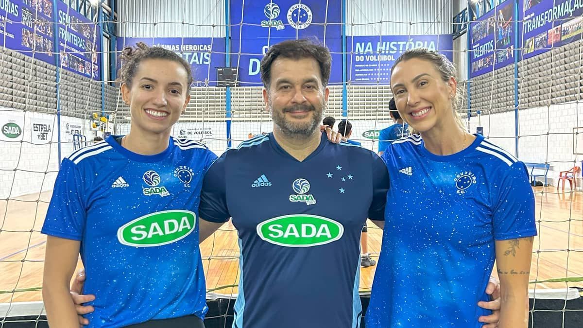 Gabi e Pri Daroit utilizam estrutura do Cruzeiro e ganham camisa do clube