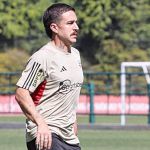 Gabi Neves treina com elenco do São Paulo e pode retornar