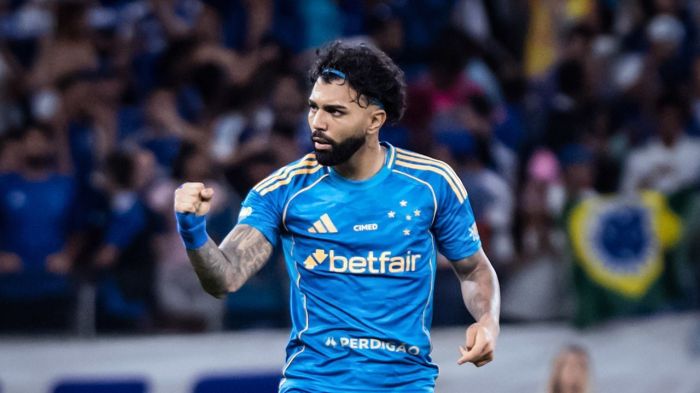 Gabigol comemora gol do Cruzeiro sobre o Sport