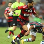 Fluminense x Flamengo: CBF divulga áudio do VAR de pisão de Gabigol