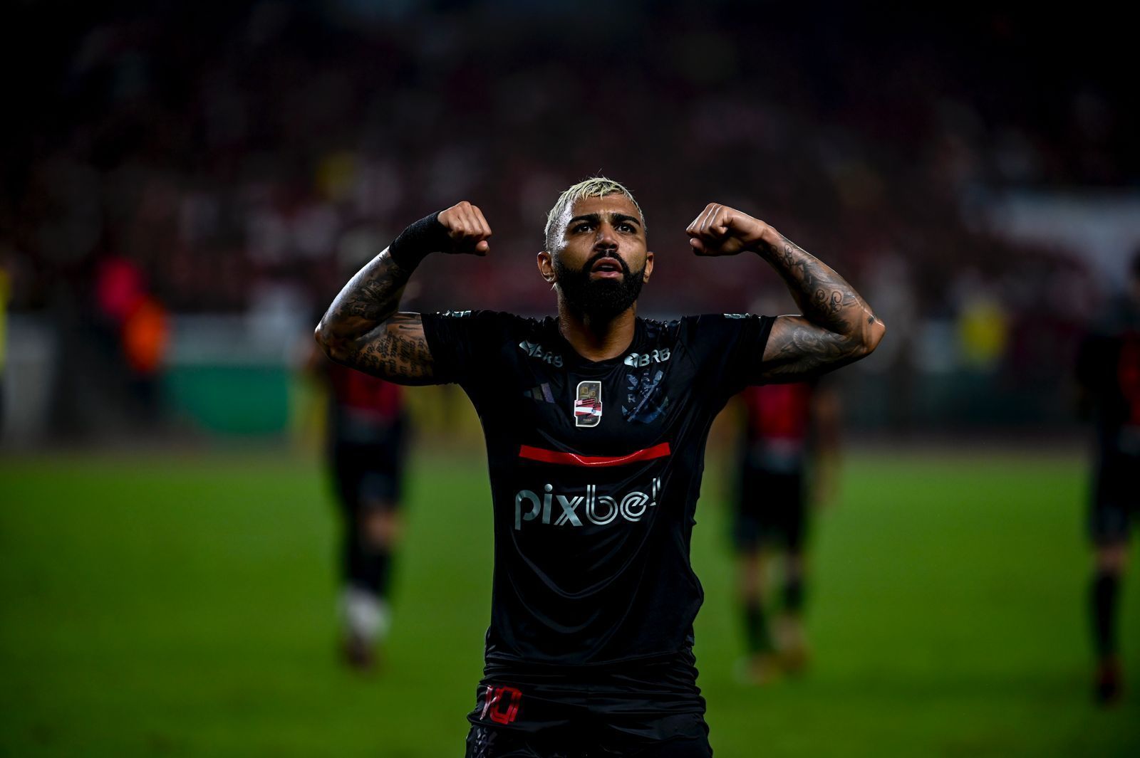 Gabigol se pronuncia após punição e foto com a camisa do Corinthians
