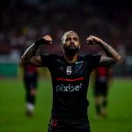 Gabigol se pronuncia após punição e foto com a camisa do Corinthians