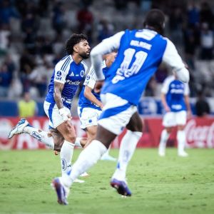 Gabigol marcou o gol da vitória do Cruzeiro nos acréscimos