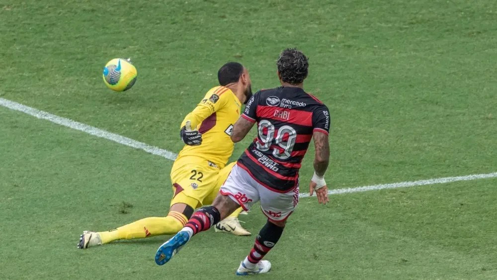 Reforço do Cruzeiro, Gabigol tem Atlético como terceira maior vítima da carreira