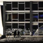 Polícia Federal instala gabinete de crise para identificar criminosos após ataques em Brasília