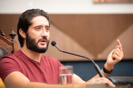 O presidente da Câmara de Belo Horizonte, Gabriel Azevedo