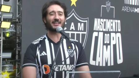 Gabriel Azevedo durante discurso na Arena MRV, estádio do Atlético
