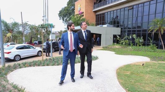 Gabriel Azevedo e Rodrigo Pacheco se encontraram na Câmara de Belo Horizonte