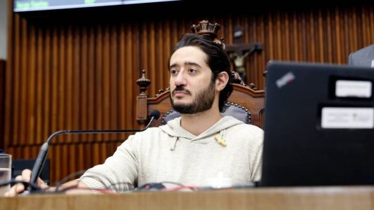 Gabriel Azevedo está no centro de embate na Câmara de BH