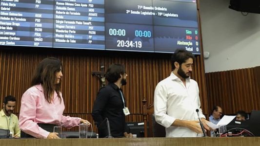 Gabriel Azevedo obteve vitória na Justiça e não poderá ser retirado do cargo