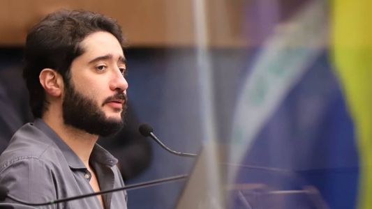 Gabriel Azevedo responde a processo que pode levar à sua cassação na Câmara de BH