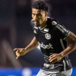 Lateral pode voltar a ser relacionado no Vasco pelo Campeonato Brasileiro