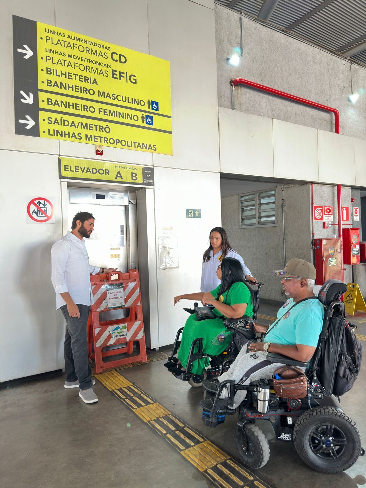 Gabriel Azevedo promete contrato particionado para empresas de ônibus em BH