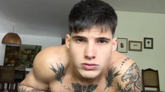 Gabriel é um dos participantes da Casa de Vidro do BBB 23