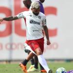 Flamengo pode ter Gabigol e Léo Pereira contra o Athletico, na Copa do Brasil