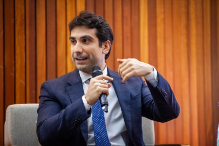 Galípolo diz que BC não está “encurralado” e que “posição difícil“ é inflação fora da meta | CNN Brasil