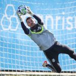 Goleiro Gabriel Grando deve receber sequência na titularidade no Grêmio