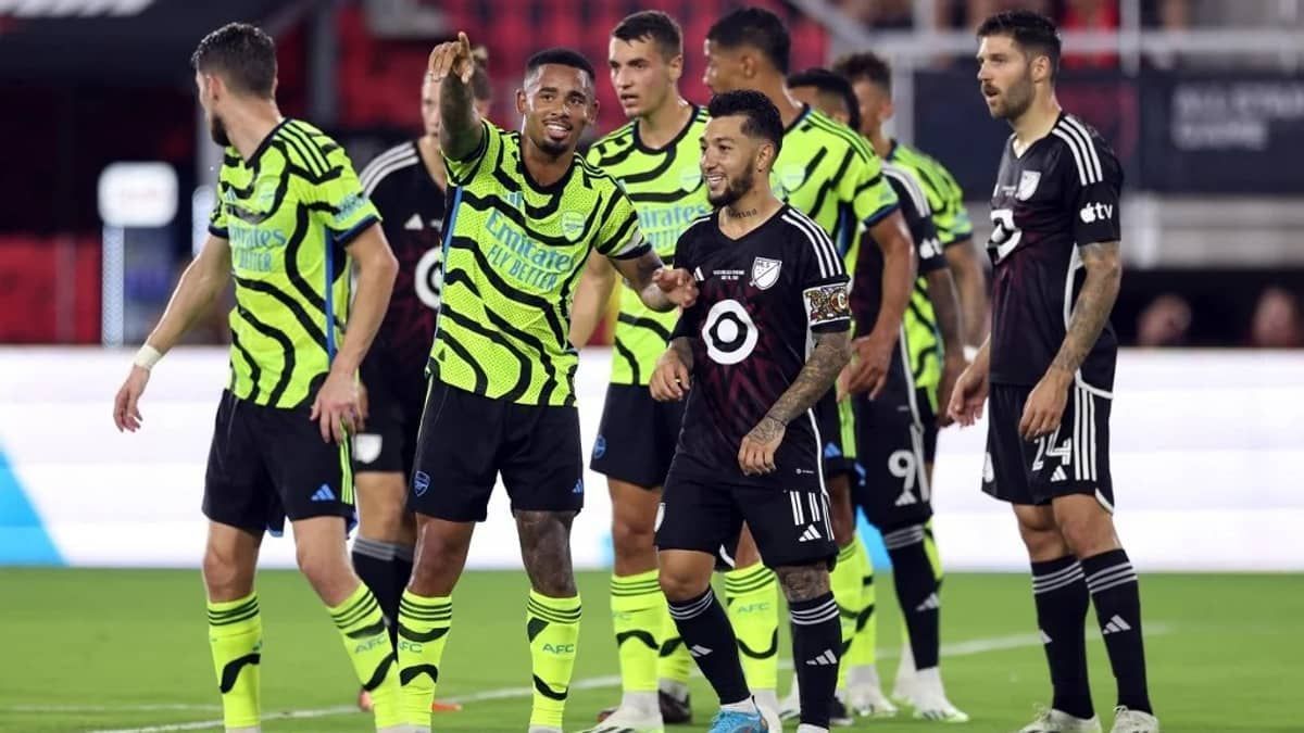Jesus, Jorginho e Martinelli marcam, e Arsenal goleia em amistoso nos EUA