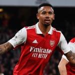 Arsenal vence o Chelsea e retoma liderança do Campeonato Inglês